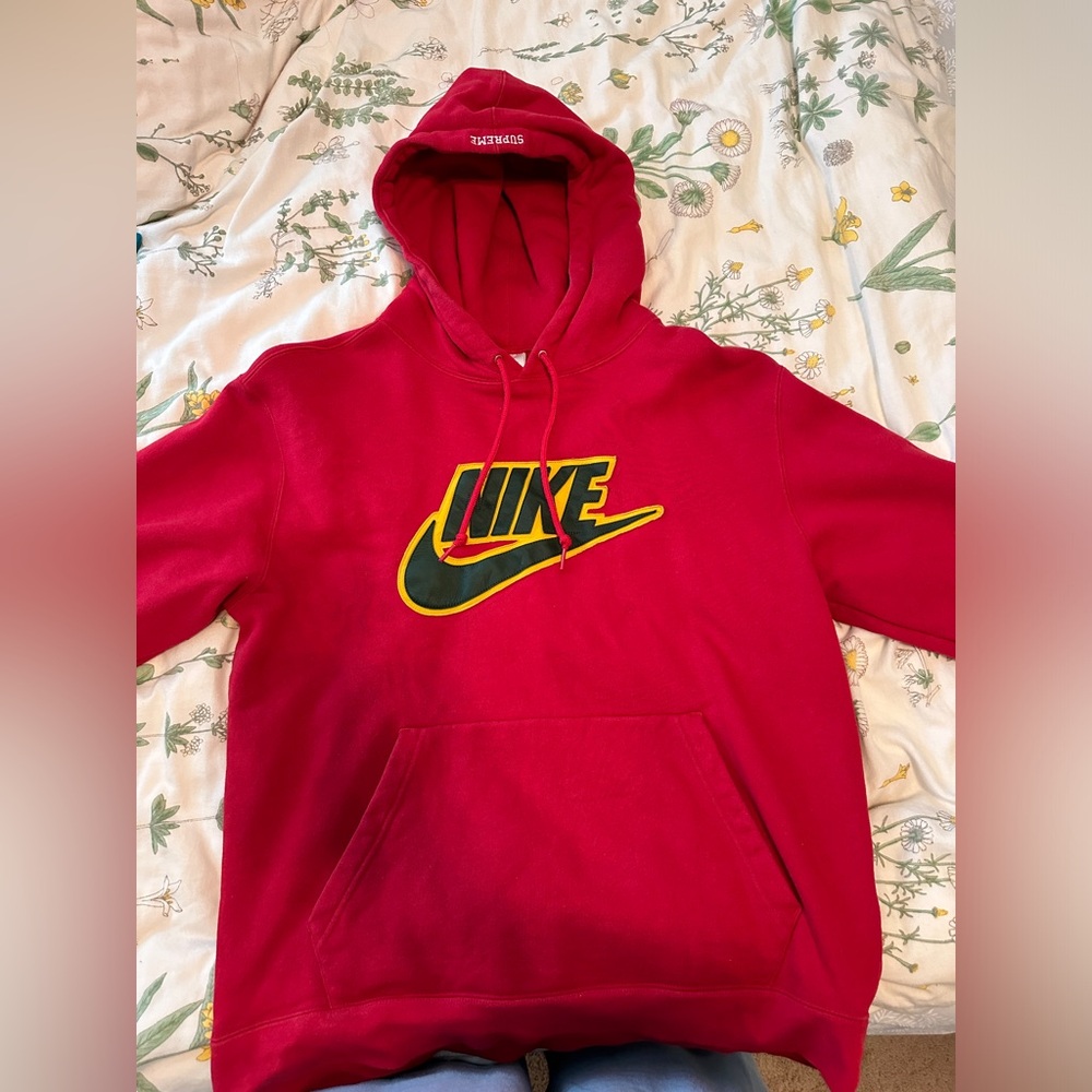 Nike x Supreme hoodie